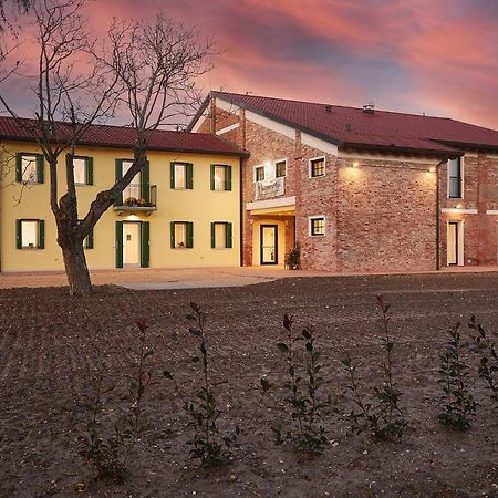 Вилла Brussa Horse Oasi Каорле Экстерьер фото